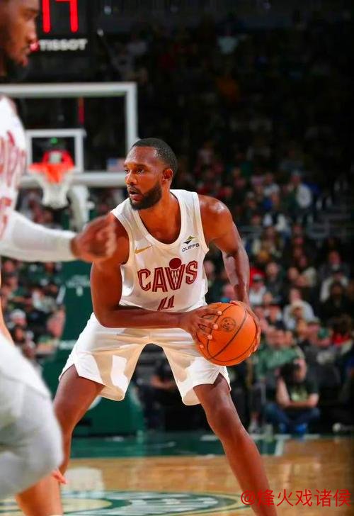 米切尔绝杀助骑士豪取7连胜,雄鹿5连败,绿军大胜黄蜂 米切尔绝杀助骑士豪取7连胜,雄鹿5连败,绿军大胜黄蜂