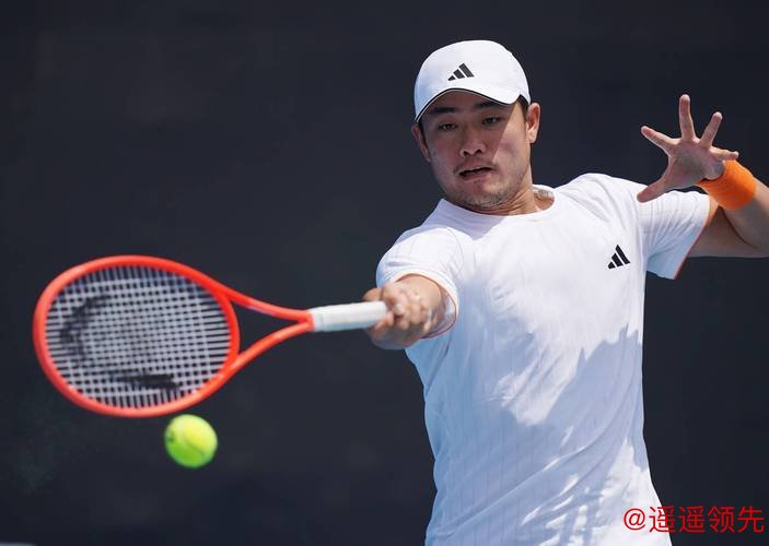 吴易昺白卓璇晋级澳网正赛，中国大陆男网首次4人跻身正赛